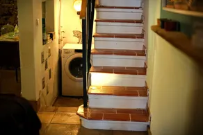 Loft LOVE, charming, cozy, comfortable, centrally located, king bed (2-4 pax). - Image 2