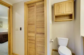 Highridge F2 Warm and Inviting 2 Bedroom Condo with Pool, Hot Tub, and Private Sauna - Image 5
