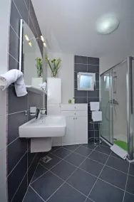 House Lara - Image 3