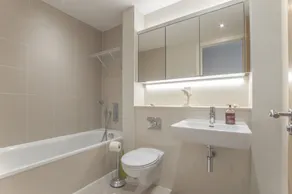 Tides - The LARGEST 2 Bed luxury Apartment within Horizon View! - Image 2