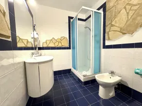 Residence Il Boschetto - Villa Con Piscina - Image 3