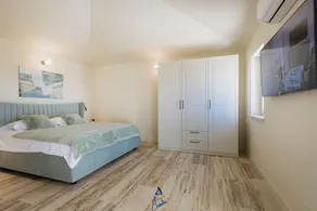 Charming 4-Bedroom Villa with Heatable Pool, Jacuzzi and Sauna - Image 4