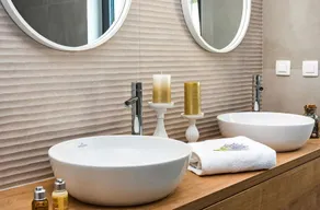 Luxury new villa with sea view and indoor heated pool,2.5 km from sea and Omis - Image 5
