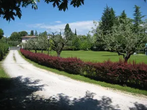 I Via Giordano Bruno 3 med en park på 9.000 kvm med 2 smukke pools - Image 5