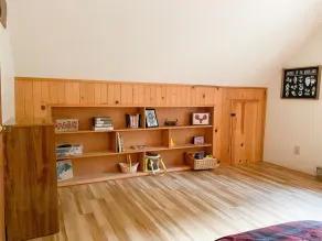 Træbevokset 3 værelses hytte på private 5 acres. 8 sovepladser, Hunde velkommen! - Image 3