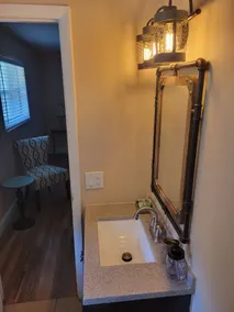 Cozy stay near the New HardRock hotel - Image 4