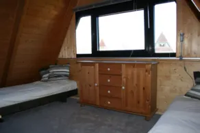 Cottage with fireplace, near the beach, dogs welcome, kitchen is new, fenced - Image 5