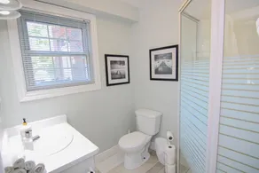 The Tuxedo Suite | The Jypsy Inn - Image 5