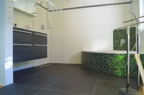 Feriehuset: Moderne perle med en storslået bjergudsigt, unik beliggenhed og sauna - Image 5