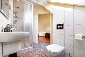 Appartamento vacanze 'Dachgeschosswohnung Wohllebe' con WLAN e aria condizionata - Image 5