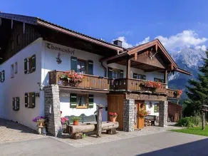 Ferienwohnung Watzmann, 2-4 Personen, 76 qm, Dusche/WC, Südbalkon, TV, 2 Schlafzimmer, Nichtraucher, Dachgeschoss - Image 5
