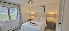 Newly Renovated 2BR - walk to lift;  walk to Stratton Village; easy parking - Image 5
