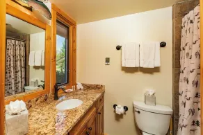 Aspens A1A: The Aspens- Great Deck with Mountain Views and Western Charm - Image 3