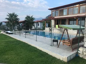 Hilltop private Villa with garden, pool & seaview - Image 3