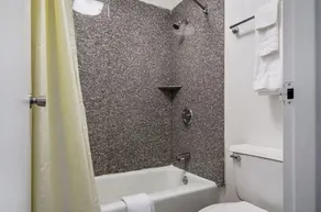Econo Lodge Asheboro - Image 5
