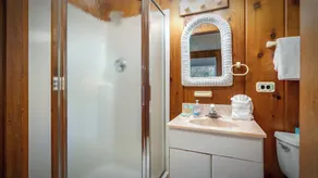 Lake Michigan beachside cottage in Good Hart - Image 3