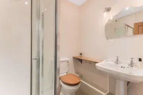 Stylish, dog friendly holiday home with a hot tub in the heart of the Cotswolds - The Stables - Image 3