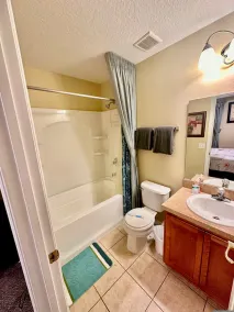 Grand Luxury 3BR Townhouse Near Disney Parks - Image 4