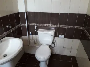 Private Home 4 bedrooms 4.5 bathrooms - Image 3
