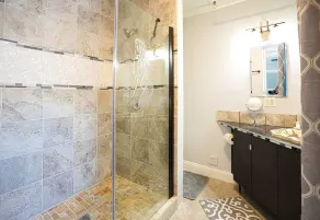 Waterfront Loft Apartment in the Port Salerno Waterfront District. - Image 4