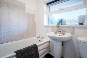 Gellionen - 2 Bedroom House - Clydach - Image 5