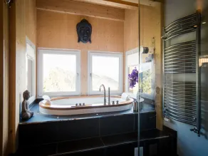 Quiet chalet on the Turracherhohe with whirlpool - Image 3