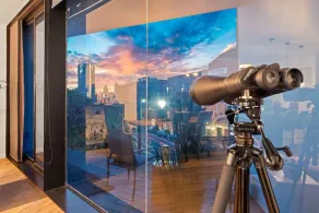 2BR Designer Condo on Trendy East 11th St, Downtown Austin - Image 2