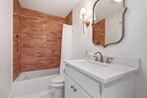 Charming Saints Street Cottage - Image 3