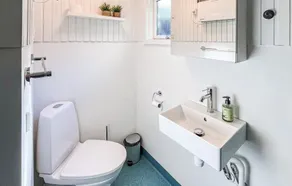 Beach Front Home In Mesinge With Wifi - Image 2