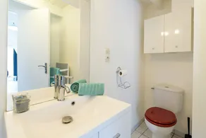 Holiday home with private pool - Image 4