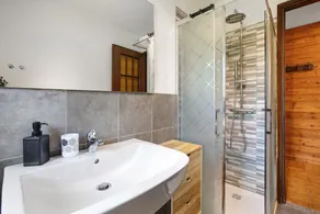 Casa vacanze 'Le Cré Appartamento 2' con vista sulle montagne, giardino in comune e Wi-Fi - Image 3