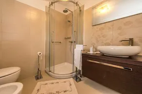 Modern Villa Vesna with Private Pool - Image 3