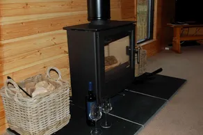 Luxury woodland Alder Lodge - Image 2