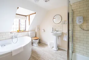 Cotswold Thatched Cottage - Image 5
