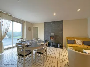 Charming granite house with enclosed garden, all inclusive, near Domfront - Image 4