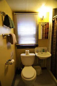 Year Round 1 Bedroom cabin at Moreno's Adirondack Celebrating 100+ years! - Image 2