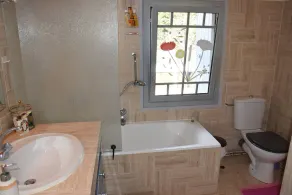 Gîte grande capacité avec piscine La Chênaie à Castella - Image 4