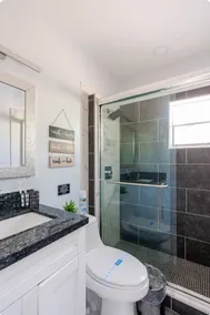 COZY MIAMI HOME NEAR DOWNTOWN/WYNWOOD/DESIGN DISTRIC - Image 3