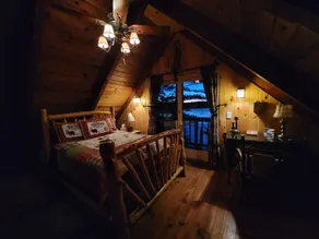 Glamorous lake house on a mountain lake in upstate New York (max of 8 guests) - Image 5