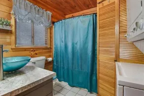 Lakefront! Pine Cone Cottage on Lake McKinley NEW - Image 3