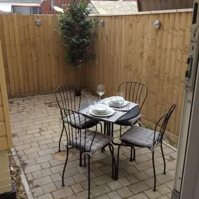 Boscombe home from home - Image 3