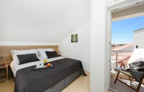 3 bedroom stunNing home in Nin - Image 5