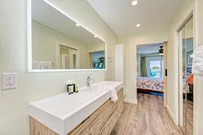 Anna Maria Island Beach Palms 5B - Image 2