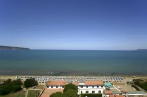 Apartment in Residence am Strand für 5 Personen in der Toskana, Maremma - Image 3