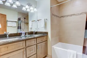 3 Spyglass - Lovely SR Home - Elegant och ombyggd, badtunna, SHARC-pass - Image 4