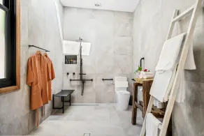 Brand New! Private Luxury Villa Close To Byron Bay - Image 2