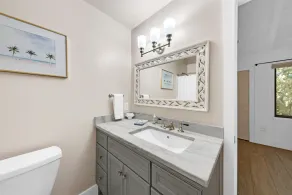 3BR/2BA Cottage! Close to beach! Golf Course Views! Dog Friendly! Amenity access included! - Image 3