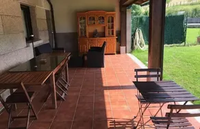 Landejendom (fuldt udleje) Chalet i Arcentales til 12 personer - Image 2