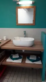 Autentisk sommerhus omgivet af natur med privat pool - Image 3