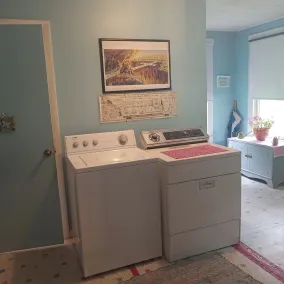 Peaceful Private Country Farmhouse W/ Starlink, 7 Min to Knoebels Pet Friendly! - Image 2
